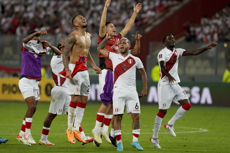 DEP-FUT MUNDIAL PERÚ-PARAGUAY