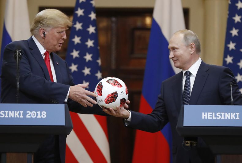 AMN-GEN_TRUMP-PUTIN-BALON-0.jpg