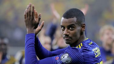 Newcastle ficha a Alexander Isak por 70 millones de dólares