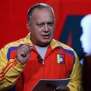 Bases chavistas se enfretan a Diosdado Cabello