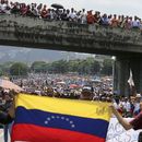 AP EXPLICA: Los cien días de la nueva crisis venezolana