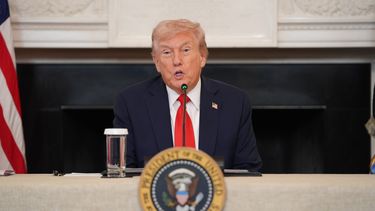 El presidente Donald Trump durante una mesa redonda sobre antifa en la Casa Blanca, el miércoles 8 de octubre de 2025, en Washington. (AP Foto/Evan Vucci)