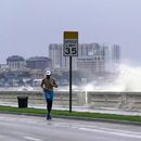La tormenta Elsa deja un muerto y 10 heridos en EEUU
