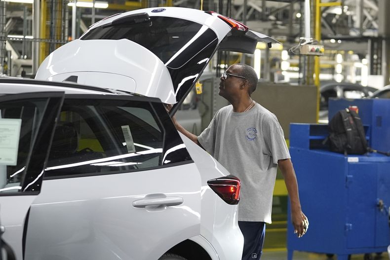 Una fábrica de Ford en Louisville, Kentucky, el 11 de agosto del 2025 (AP foto/Darron Cummings)