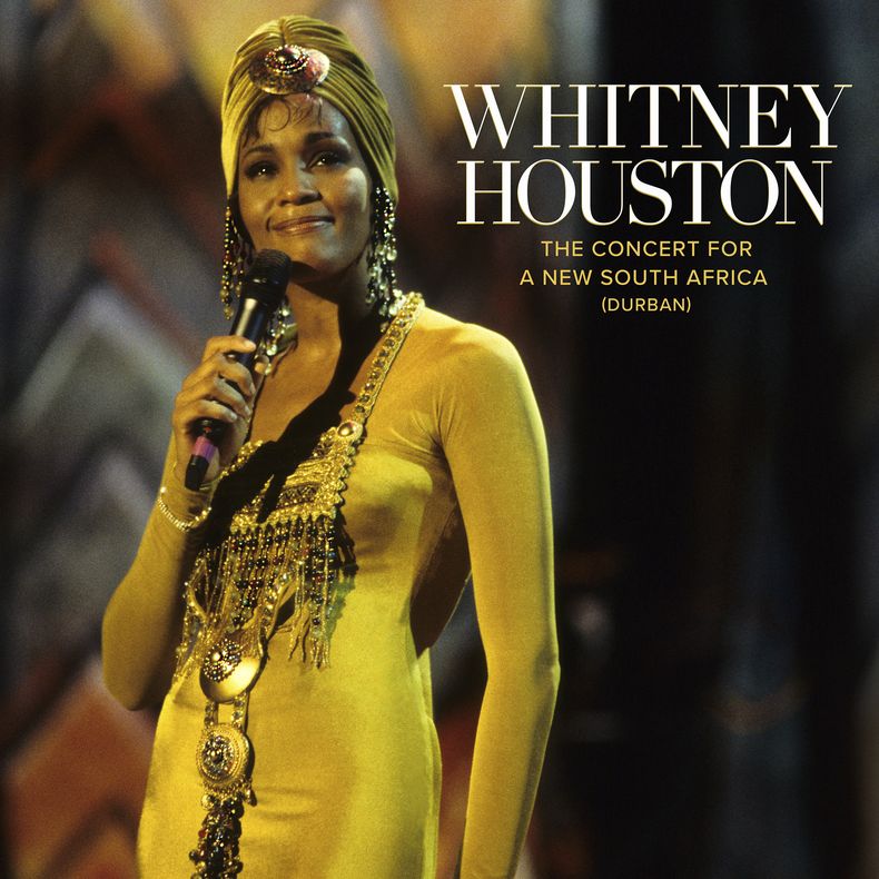 Esta imagen de portada proporcionada por Sony Legacy Recordings muestra The Concert for a New South Africa (Durban) de Whitney Houston. (Sony Legacy Recordings via AP)