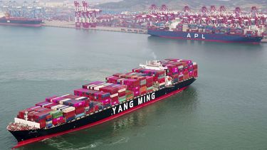 EEUU y China negocian a la sombra de nuevos aranceles