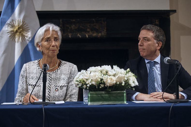 AMN-ECO_FMI-ARGENTINA-0.jpg
