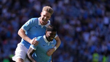 Nuno Tavares de la Lazio celebra tras anotar en el encuentro ante el Monza en la Serie A el domingo 11 de octubre del 2026. (Alfredo Falcone/LaPresse via AP)
