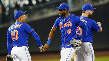 Mets derrotan a Yanquis en duelo de líderes