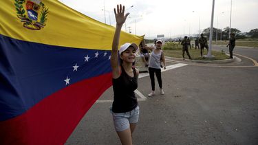 Sitios Expedia y Orbitz dejan de vender vuelos a Venezuela