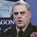 General Milley, de un embrollo político a otro
