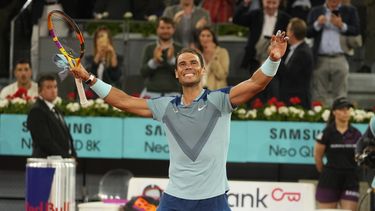 nadal regresa con victoria en madrid tras lesion
