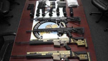 EEUU: Acusan a 6 de intentar traficar armas a México