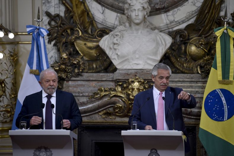 AMS-ECO ARGENTINA-BRASIL MONEDA