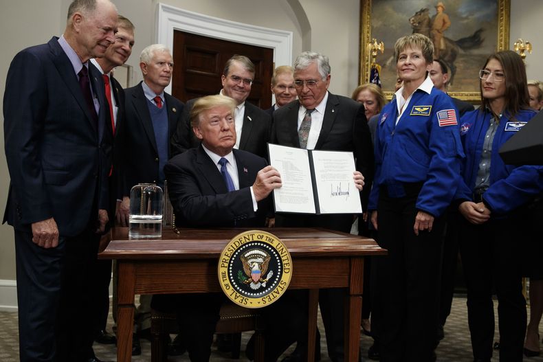 AMN-GEN_TRUMP-NASA-0.jpg