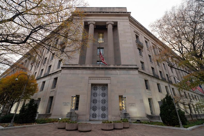 El edificio del Departamento de Justicia de EEUU, en Washington, el 7 de diciembre de 2024. (Foto AP/Jose Luis Magana, Archivo)