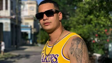 asesinan a punaladas a joven cubano en luyano