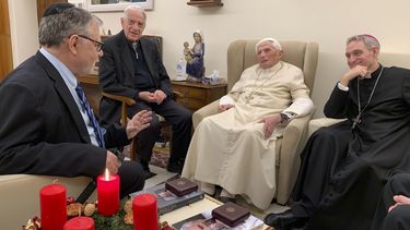 fallece el papa emerito benedicto xvi a los 95 anos