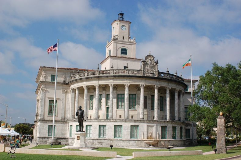 coral_gables_city_hall.jpg
