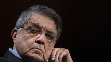 ecuador concede nacionalidad a escritor nicaragüense ramirez