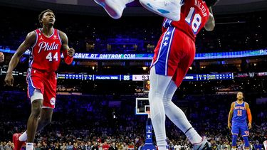 Con Toppin y Brunson, Knicks vencen 106-104 a 76ers