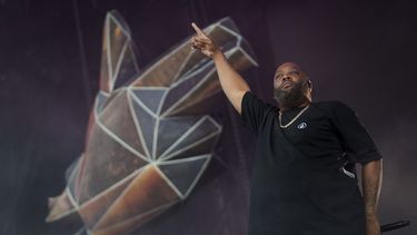 ARCHIVO - Killer Mike de Run The Jewels durante una presentación en el Festival Reading Music en Inglaterra el 28 de agosto de, 2022. El hip hop ha sido una parte integral de los movimientos de justicia social y racial. También ha sido objeto de escrutinio por parte de las fuerzas del orden y los grupos políticos debido a su creencia de que el hip hop y sus artistas fomentan la criminalidad violenta. (Foto Scott Garfitt/Invision/AP, archivo)