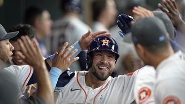 Con 1er jonrón de Matijevic, Astros vencen a Medias Blancas