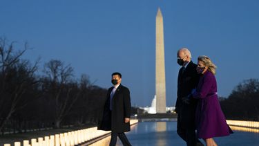 Análisis: Biden puede convertir la crisis en una oportunidad