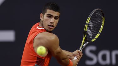 Alcaraz se baja del Abierto Mexicano por molestias