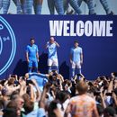 Fanáticos de Manchester City dan bienvenida a Haaland