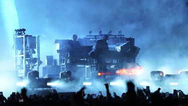 The Chemical Brothers durante su concierto en el festival Corona Capital en la Ciudad de México, el domingo 19 de noviembre de 2023. (Foto AP/Aurea Del Rosario)