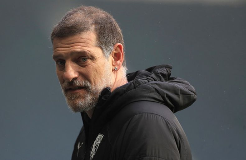 ARCHIVO - Foto del 6 de diciembre del 2020, el entrenador del West Brom Slaven Bilic en entrevista tras el partido ante el Crystal Palace en la Liga Premier. (Mike Egerton/Pool Photo via AP, Archivo)