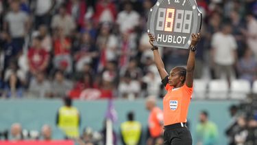 Panel de FIFA analizará más tiempo de descuento en partidos