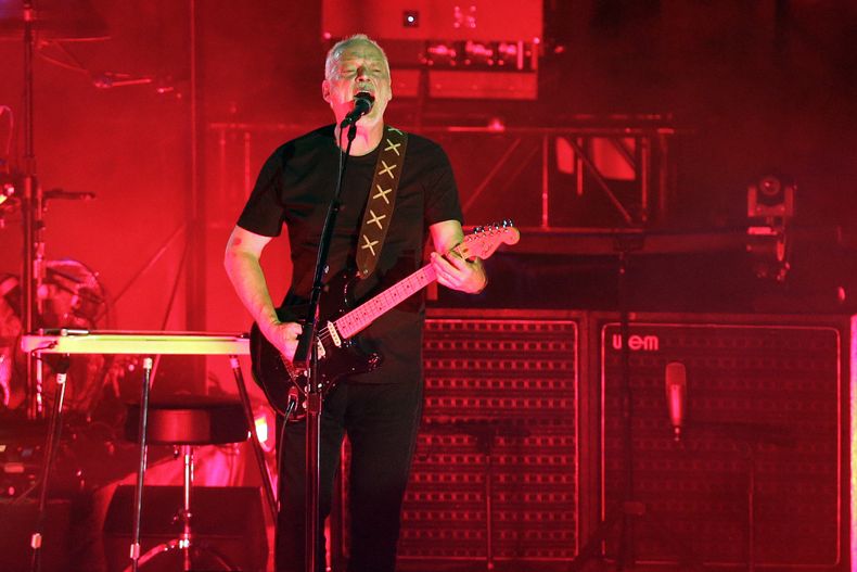 ESP-MUS UCRANIA-GUERRA-PINK FLOYD