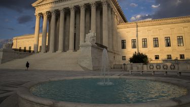 Corte Suprema de EEUU defiende privacidad de celulares