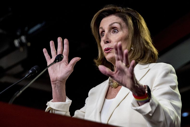 AMN-POL_TRUMP-PELOSI-0.jpg