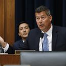 ARCHIVO - El representante republicano de Wisconsin Sean Duffy habla durante una vista el 18 de julio de 2018 en el Capitolio en Washington. El presidente electo Donald Trump ha nominado a Duffy como secretario de Transportes. (AP Foto/Jacquelyn Martin, Archivo)