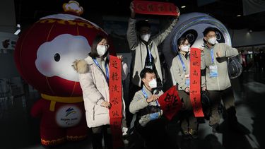 Deportistas olímpicos conocen China desde la burbuja