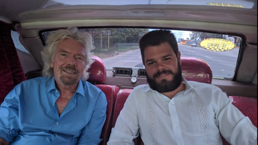 poderoso magnate britanico, encantado de conocer al nieto de fidel castro