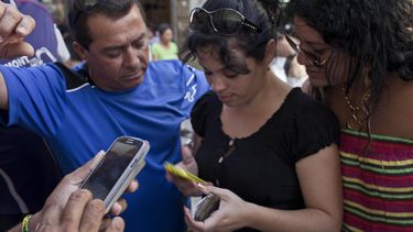 cuba ampliara salas de internet y wi-fi