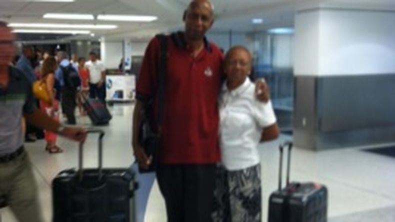 El dirigente opositor cubano, Guillermo Fariñas, está en Miami tras arribar al Aeropuerto Internacional de Miami durante el fin de semana