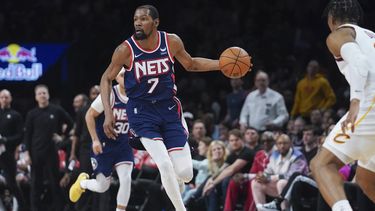 Nets superan a Cavs; están cerca del 7mo sitio en el Este