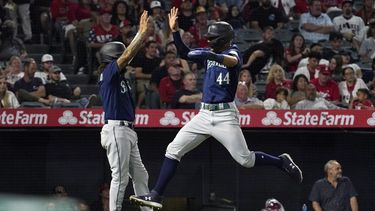 Marineros vencen a Angelinos 5-3 pese a bambinazo de Ohtani