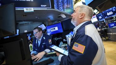 Wall Street abre en alza