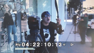 video: presunta procastrista amenaza de muerte a las kardashian si vuelven a cuba