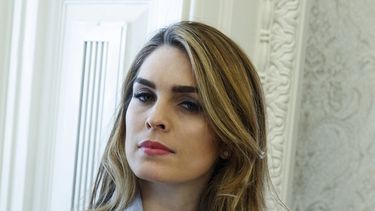 Colaboradora de Trump comparece ante la cámara baja