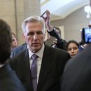 Presión sobre McCarthy para que resuelva disputa en Congreso