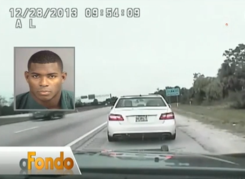 La policía de carretera dio a conocer el video completo del momento en que fue arrestado en Florida por manejar de manera agresiva y acceso de velocidad.