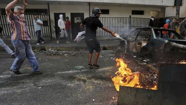lo ultimo: presuntos militares apoyan a oposicion venezolana