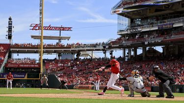 Rojos superan a Piratas con gran actuación de Moran al bate